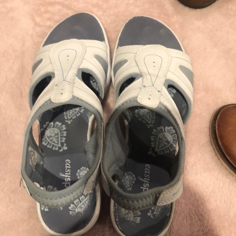 Easy Spirit white leather sandal size 10m